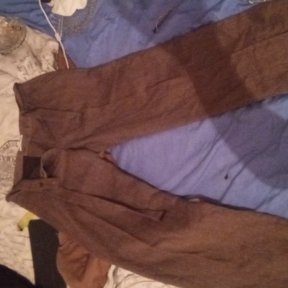 Calvin Klein - Picture 2 of 3